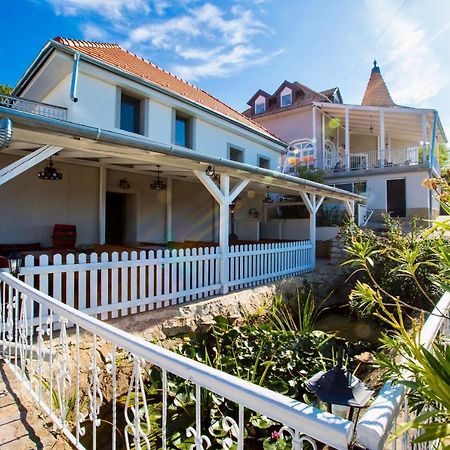 Fogado A Ket Toelgyfahoz Bed & Breakfast Sümeg Eksteriør bilde